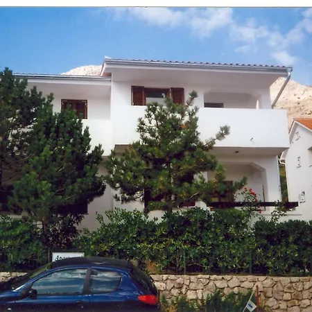 Mw, Crveni Apartmán